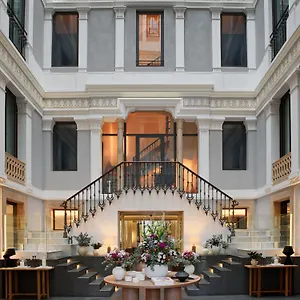 H10 Urquinaona Plaza (adults Only) Hotel